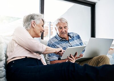 Aging in Place at Home vs. at Havenwood of Minnetonka: What Makes the Most Sense for You?